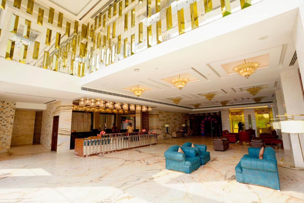 Kay-Em Spectra Hotel チェンナイ エクステリア 写真